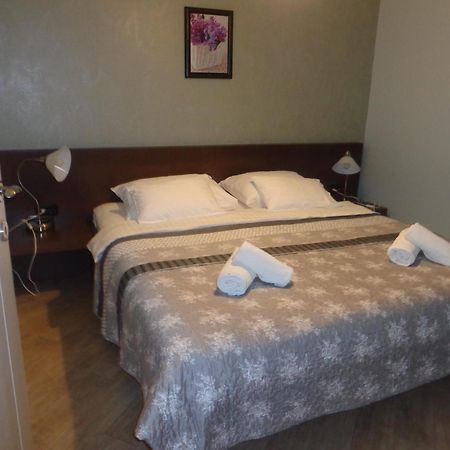 Apartments Bella Di Mare Kotor Bagian luar foto