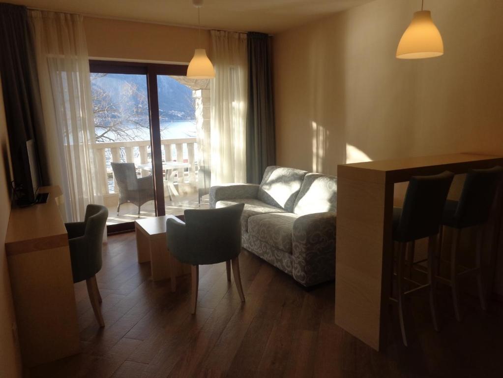 Apartments Bella Di Mare Kotor Ruang foto