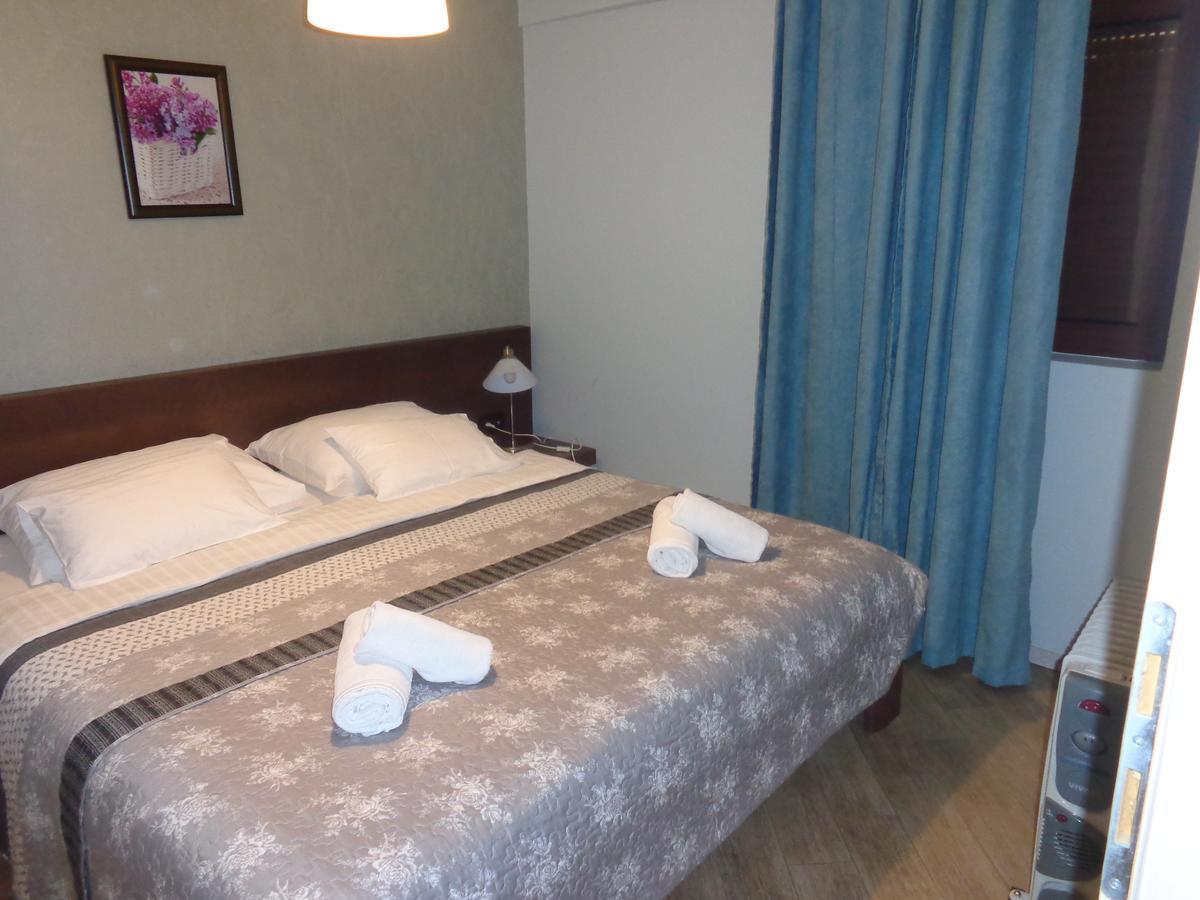 Apartments Bella Di Mare Kotor Bagian luar foto