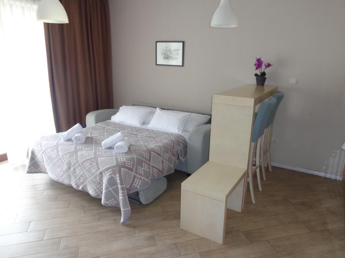 Apartments Bella Di Mare Kotor Bagian luar foto